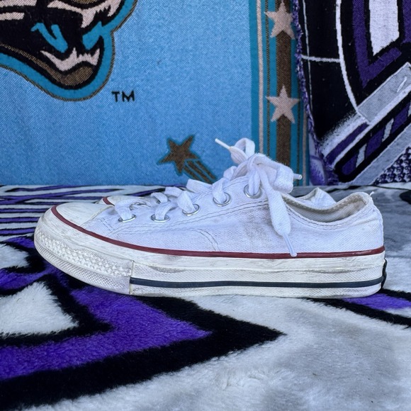 Size 13c - Kid's Converse All Star Chuck Taylor Low Shoes Sneakers White Red - Picture 1 of 7